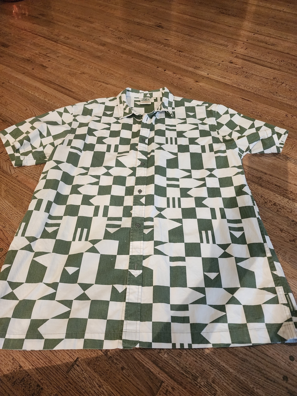Men's Short-Sleeve Geometric Button-Down Shirt - Green & White
